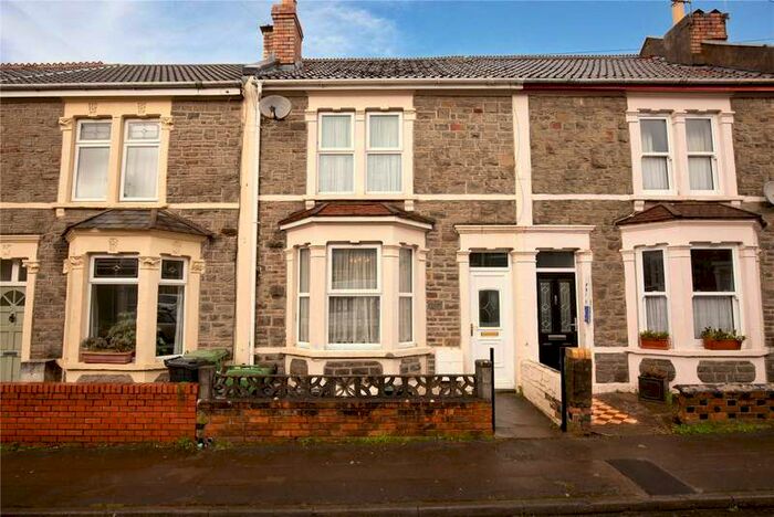 2 Bedroom Property For Sale In Kensington Road, Staple Hill, Bristol BS16