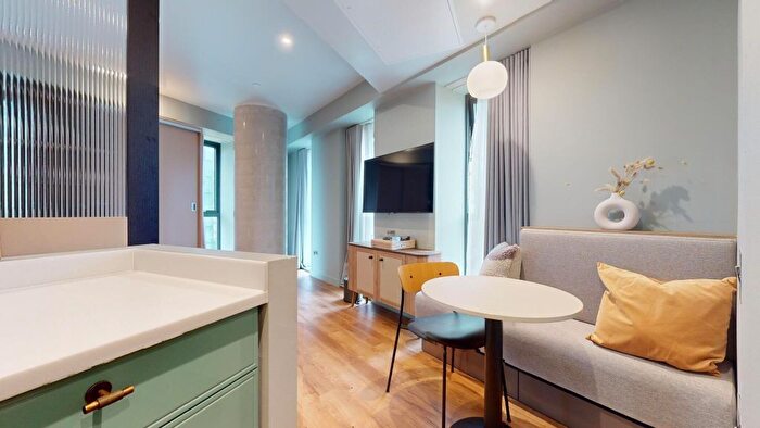 Studio To Rent In First Way, Wembley, HA9