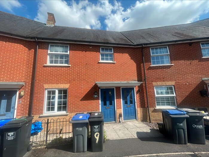 2 Bedroom Flat To Rent In Johnson Way, Ludgershall, SP11