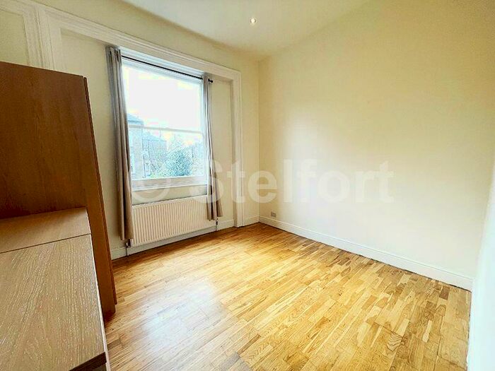 2 Bedroom Apartment To Rent In St. John's Grove, London, N19