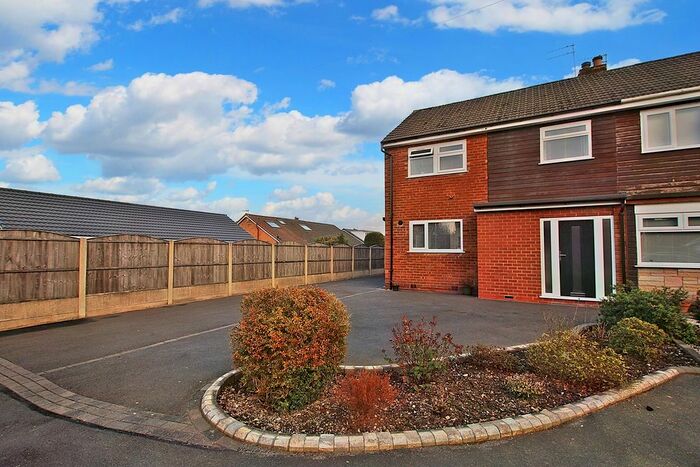 3 Bedroom Semi-Detached House To Rent In Sheringham Road, Great Sankey, Warrington, WA5