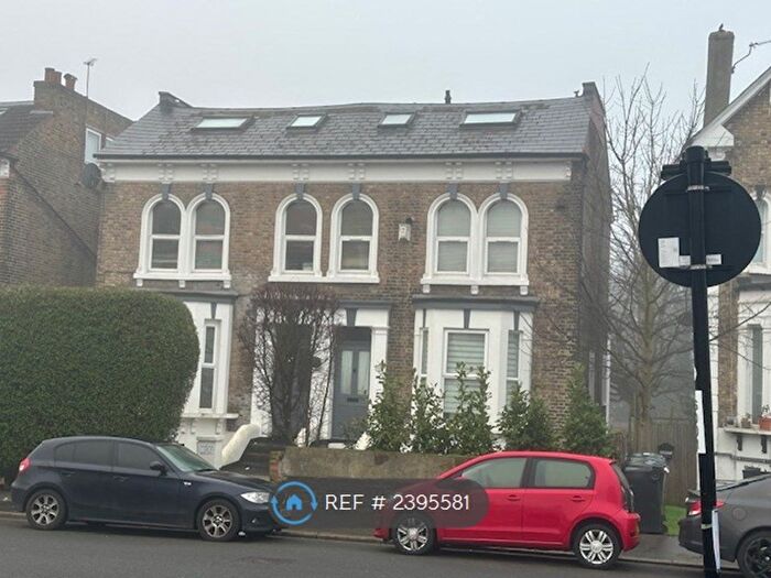 1 Bedroom Flat To Rent In Clifton Road, London, SE25
