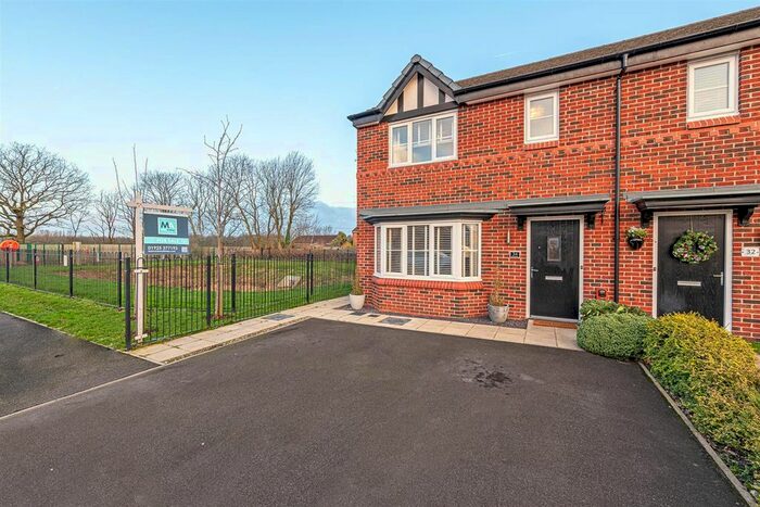 3 Bedroom Semi-Detached House For Sale In Dovestones, Great Sankey, Warrington, WA5