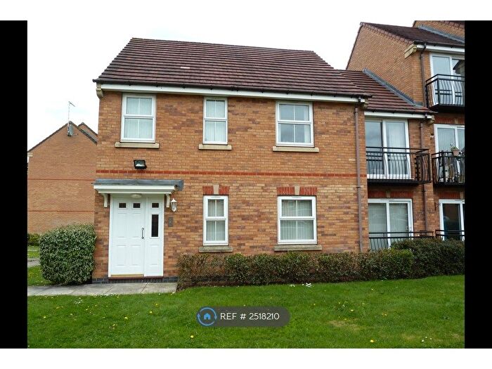 2 Bedroom Flat To Rent In Strathern Road, Leicester, LE3