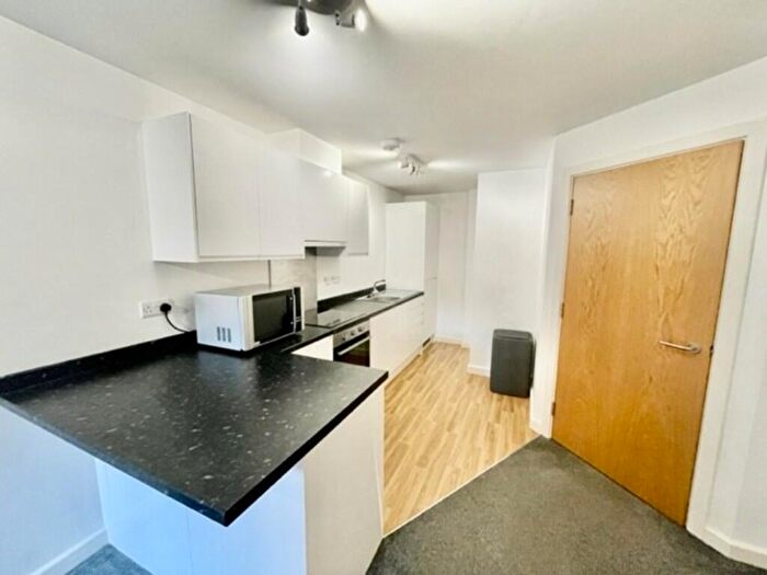 1 Bedroom Apartment To Rent In St Georges House, Carver Street, B1