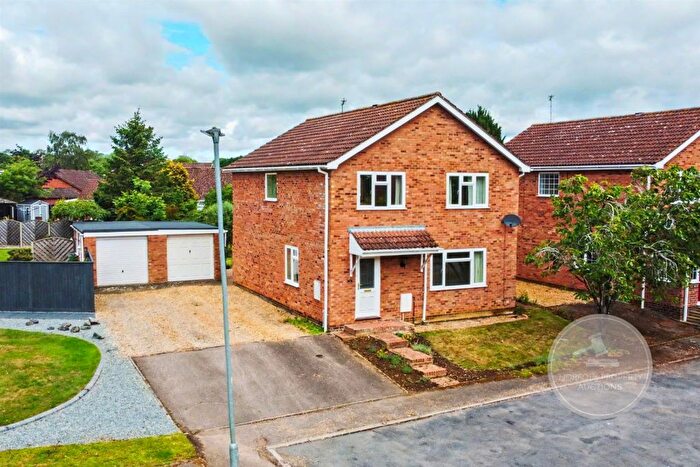 4 Bedroom Detached House For Sale In Mannington Place, South Wootton, King's Lynn, PE30