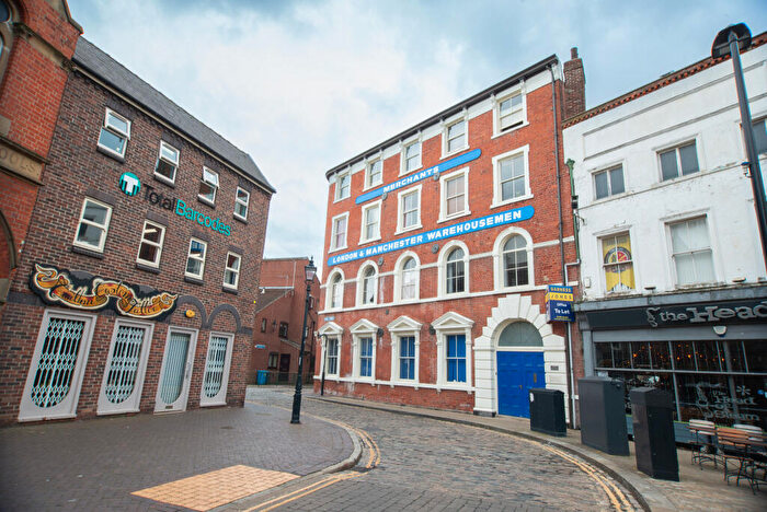 1 Bedroom Flat To Rent In Merchants Warehouse, HU1