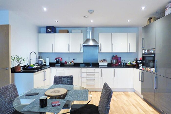 1 Bedroom Flat To Rent In Oldfield Place, Kent, DA1