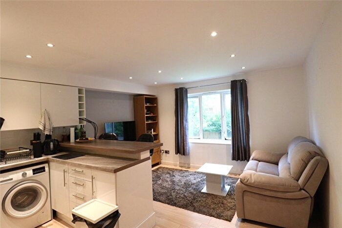 1 Bedroom Flat To Rent In Lister Court, Pasteur Close, NW9