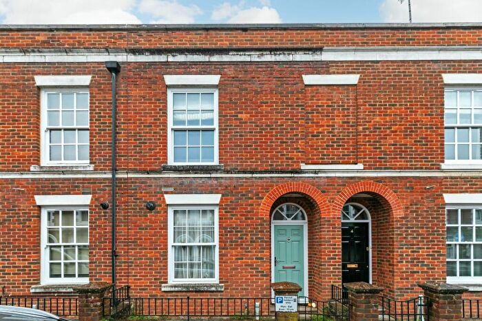 3 Bedroom Terraced House For Sale In Parchment Street, Winchester, SO23