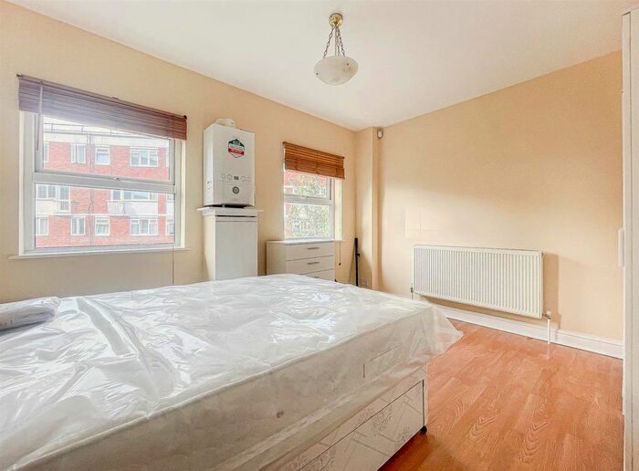 1 Bedroom Flat To Rent In Hackney Road, London, E2