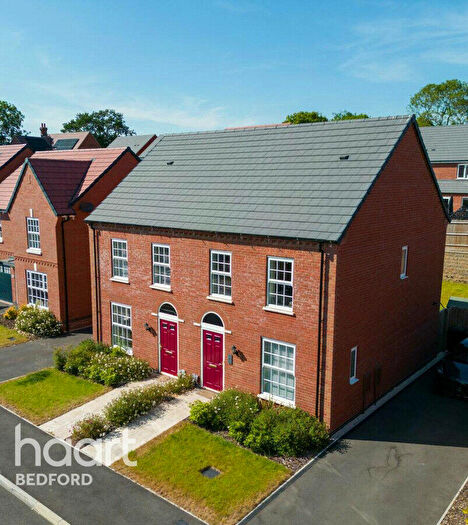 3 Bedroom Semi-Detached House For Sale In Biddenham, Bedford, MK40