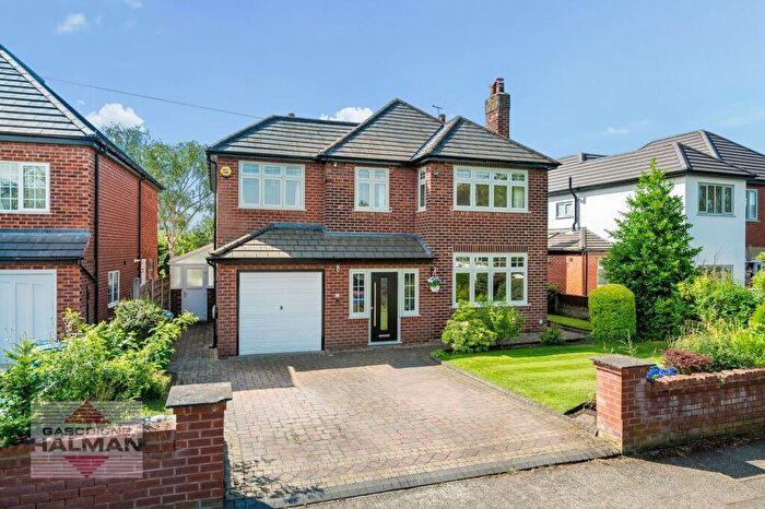 4 Bedroom Detached House For Sale In Cecil Avenue, Sale, M33