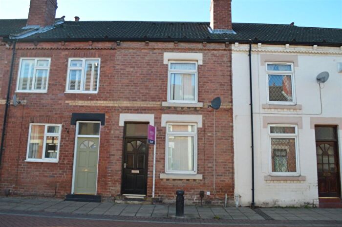 2 Bedroom Terraced House To Rent In Richmond Street, Castleford, WF10