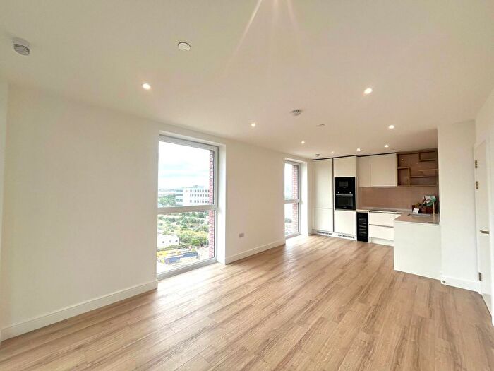 2 Bedroom Flat To Rent In Waterview House, Quay Walk, Wembley, London, HA0