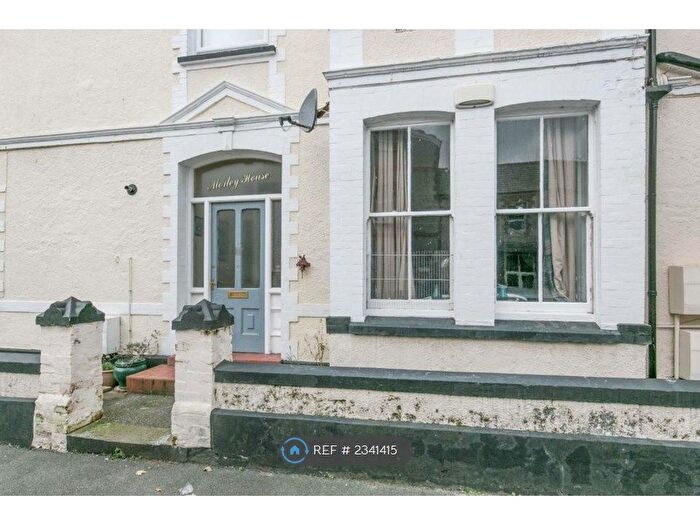 1 Bedroom Flat To Rent In Craig Y Don, Llandudno, LL30