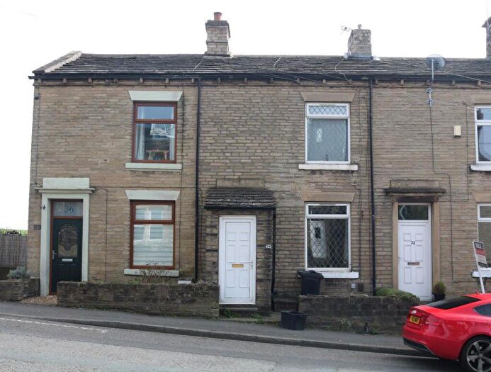 2 Bedroom Terraced House For Sale In Clifton Common, Brighouse, West Yorkshire, HD6