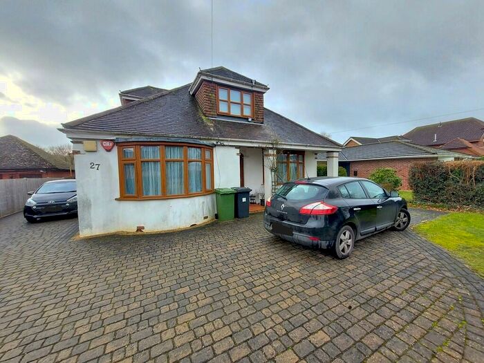 1 Bedroom Detached Bungalow To Rent In Annexe, New Road, PO8