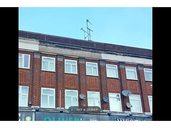 2 Bedroom Flat To Rent In Hagley Road West, Oldbury, B68