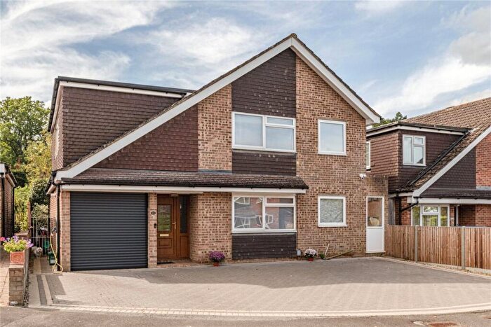 5 Bedroom Detached House For Sale In Ottershaw, Surrey, KT16