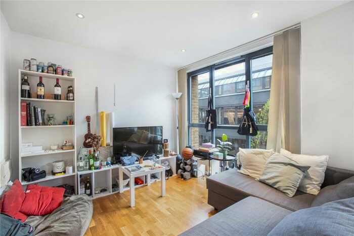 1 Bedroom Apartment To Rent In Scrutton Street, Shoreditch, London, EC2A