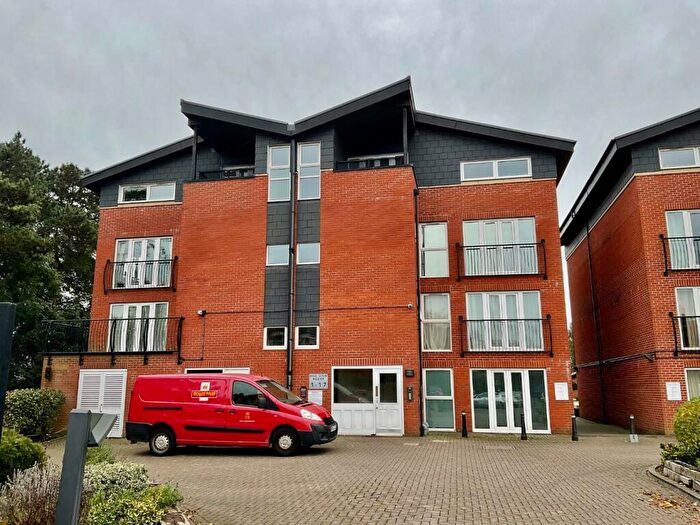 1 Bedroom Flat To Rent In Hill View House, Lodge Road, Bristol, BS15