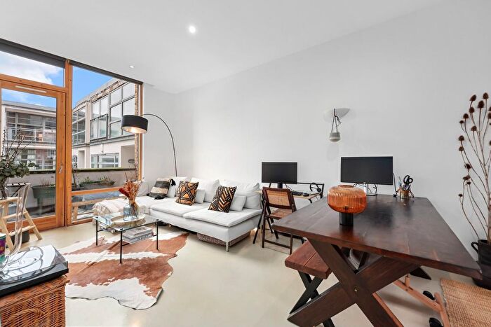 1 Bedroom Flat For Sale In Minerva Street, London, E2