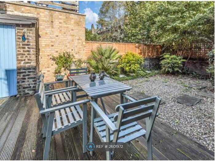 2 Bedroom Flat To Rent In Courthope Road, London, NW3