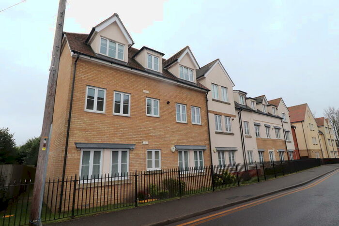 2 Bedroom Apartment To Rent In Billericay High Street, CM12