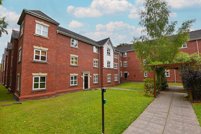 2 Bedroom Apartment To Rent In Greenwood Road, Wythenshawe, M22