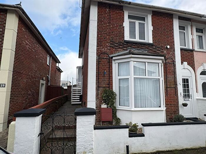 1 Bedroom Flat To Rent In Western Road, Shanklin, PO37