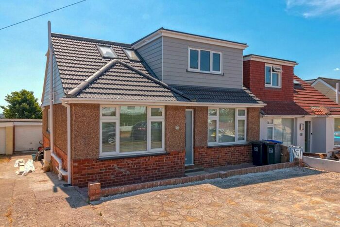 4 Bedroom Semi-Detached Bungalow To Rent In Howard Road, Sompting, Lancing, BN15