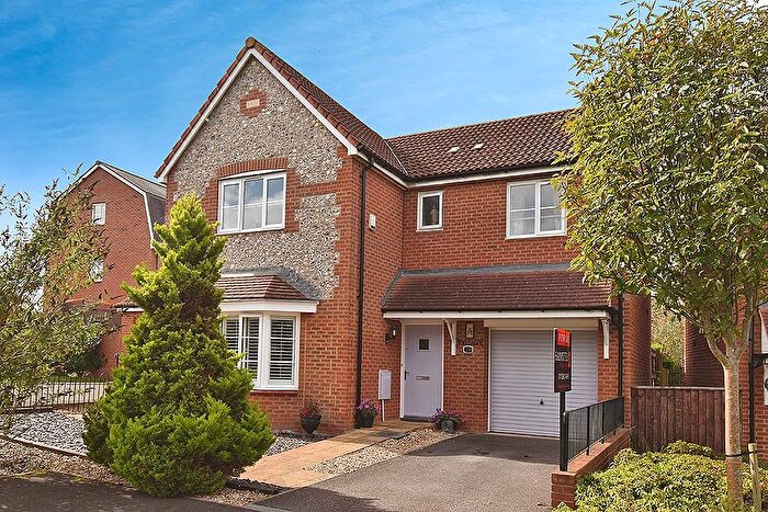 4 Bedroom Detached House For Sale In Copseclose Lane, Cranbrook, Exeter, EX5