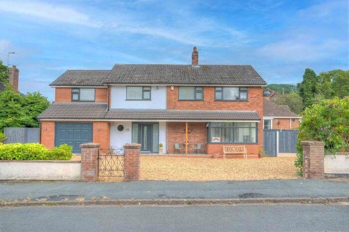 4 Bedroom Detached House To Rent In Barnfield Crescent, Wellington, Telford, TF1