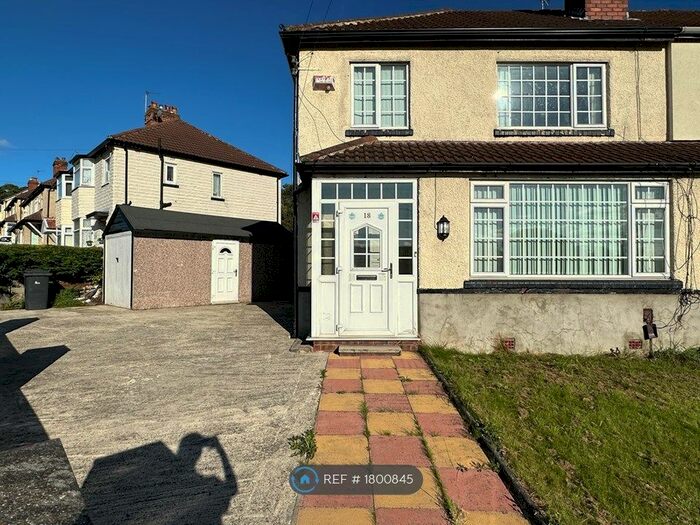 3 Bedroom Semi-Detached House To Rent In Upland Road, Leeds, LS8