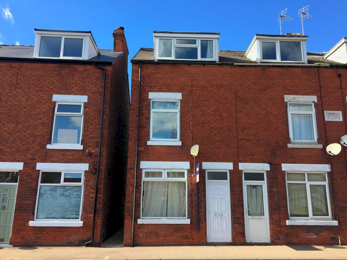 3 Bedroom Property To Rent In North Road, Clowne, Chesterfield, S43