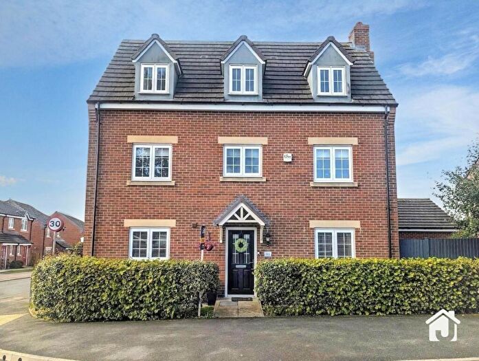 6 Bedroom House For Sale In London Road, Markfield, LE67