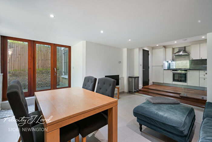 3 Bedroom Terraced House For Sale In Portland Rise, London, N4