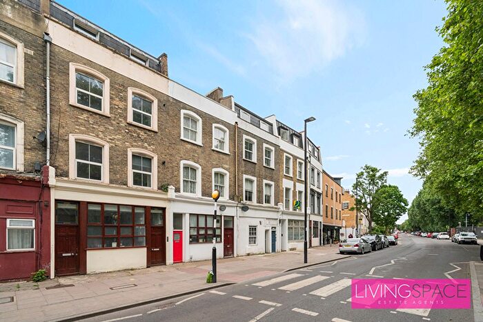 8 Bedroom Terraced House For Sale In Hornsey Road, London, N7