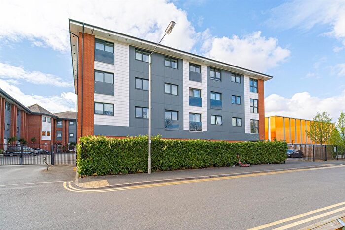 2 Bedroom Flat For Sale In Whitby Road, Slough, SL1