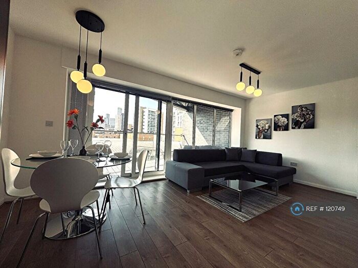 1 Bedroom Flat To Rent In Coutts Court, London, E14