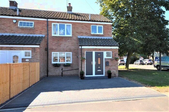 3 Bedroom Property To Rent In Lockwood Close, Thorne, Doncaster, DN8