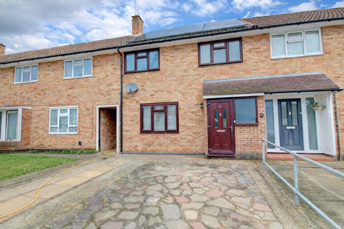 3 Bedroom Terraced House For Sale In Rushett Drive, Dorking, RH4