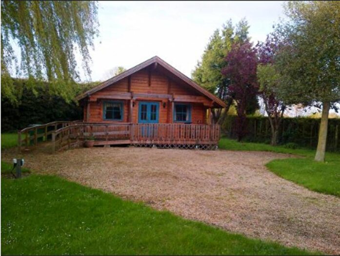 2 Bedroom Detached House To Rent In River Lodge, River Lane, Thetford, Norfolk, IP25