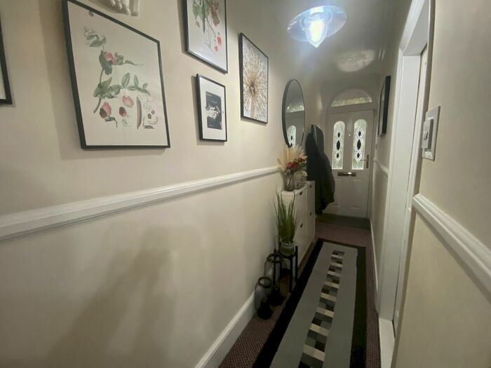 3 Bedroom Terraced House To Rent In Mount Pleasant, Chatham, ME5