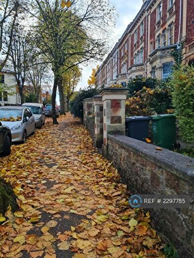 2 Bedroom Flat To Rent In Hanbury Road, Bristol, BS8