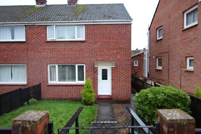 3 Bedroom Terraced House For Sale In Ozleworth, Kingswood Bristol, BS15
