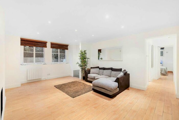 1 Bedroom Flat To Rent In Oakhill Road, East Putney, London, SW15
