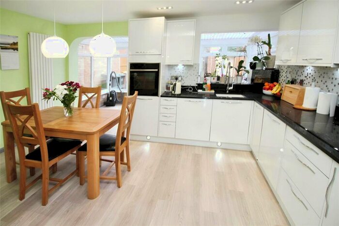 3 Bedroom Detached House To Rent In The Links, Kempston, Bedford, Bedfordshire, MK42