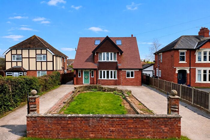 3 Bedroom Detached House For Sale In Kings Acre Road, Hereford, HR4